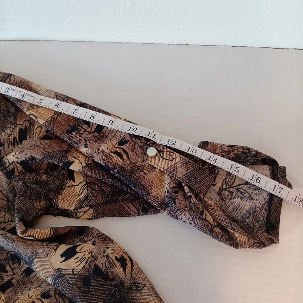 NY Collection Blouse Size‎ 3X V-Neck 3/4 Roll Tab Sleeve Mandarin Collar Browns - Picture 7 of 12